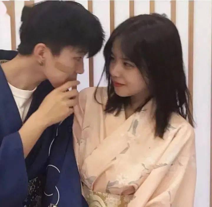 等会空下来了聊聊呗?女生应该怎么回复